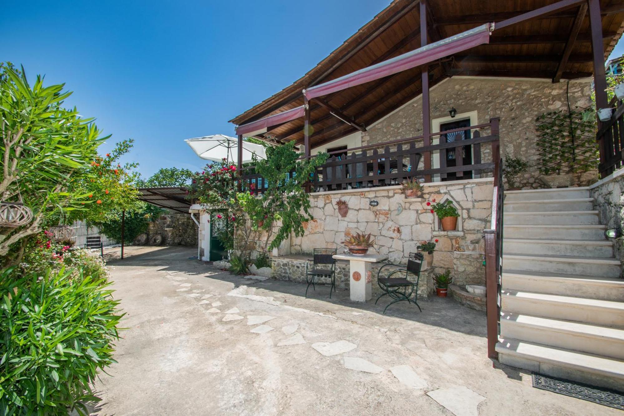Gioia Traditional House อายิโอสนิโกลาโอส ภายนอก รูปภาพ