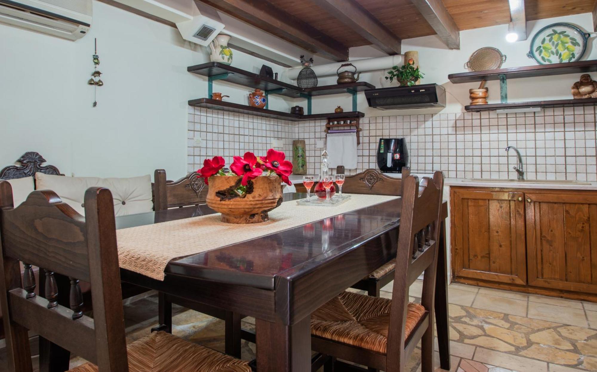 Gioia Traditional House อายิโอสนิโกลาโอส ภายนอก รูปภาพ